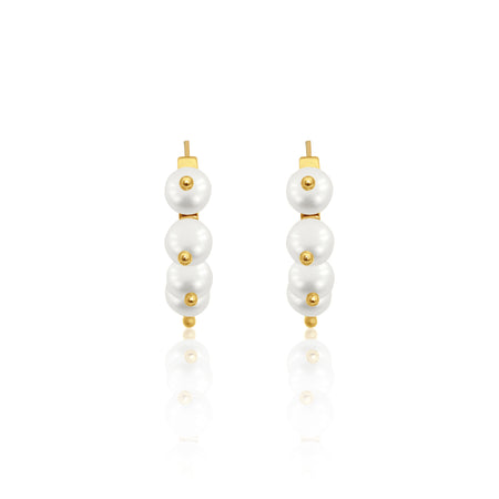 pearl huggie earrings